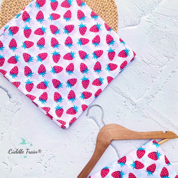 Strawberry-Swaddle